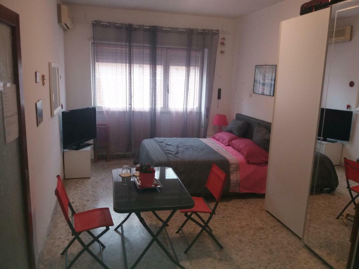 Apartament Silvy Trastevere Rom Exterior foto