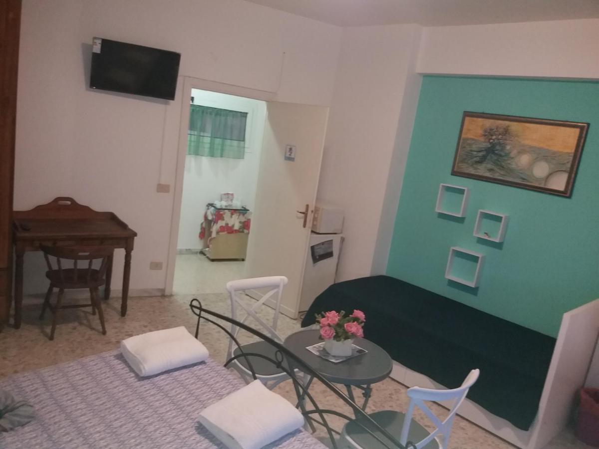 Apartament Silvy Trastevere Rom Exterior foto